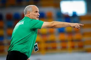 المنتخب الوطني لكرة اليد يدخل تربصًا مغلقًا بالعاصمة لمدة ثلاثة أيام....  بوشكريو يمنح الفرصة للاعبين المحليين